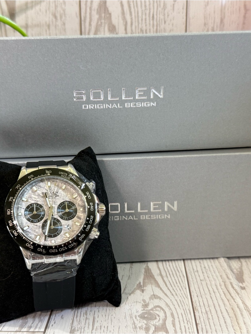 Men's Black Chronograph Watch with Mother-of-Pearl Dial